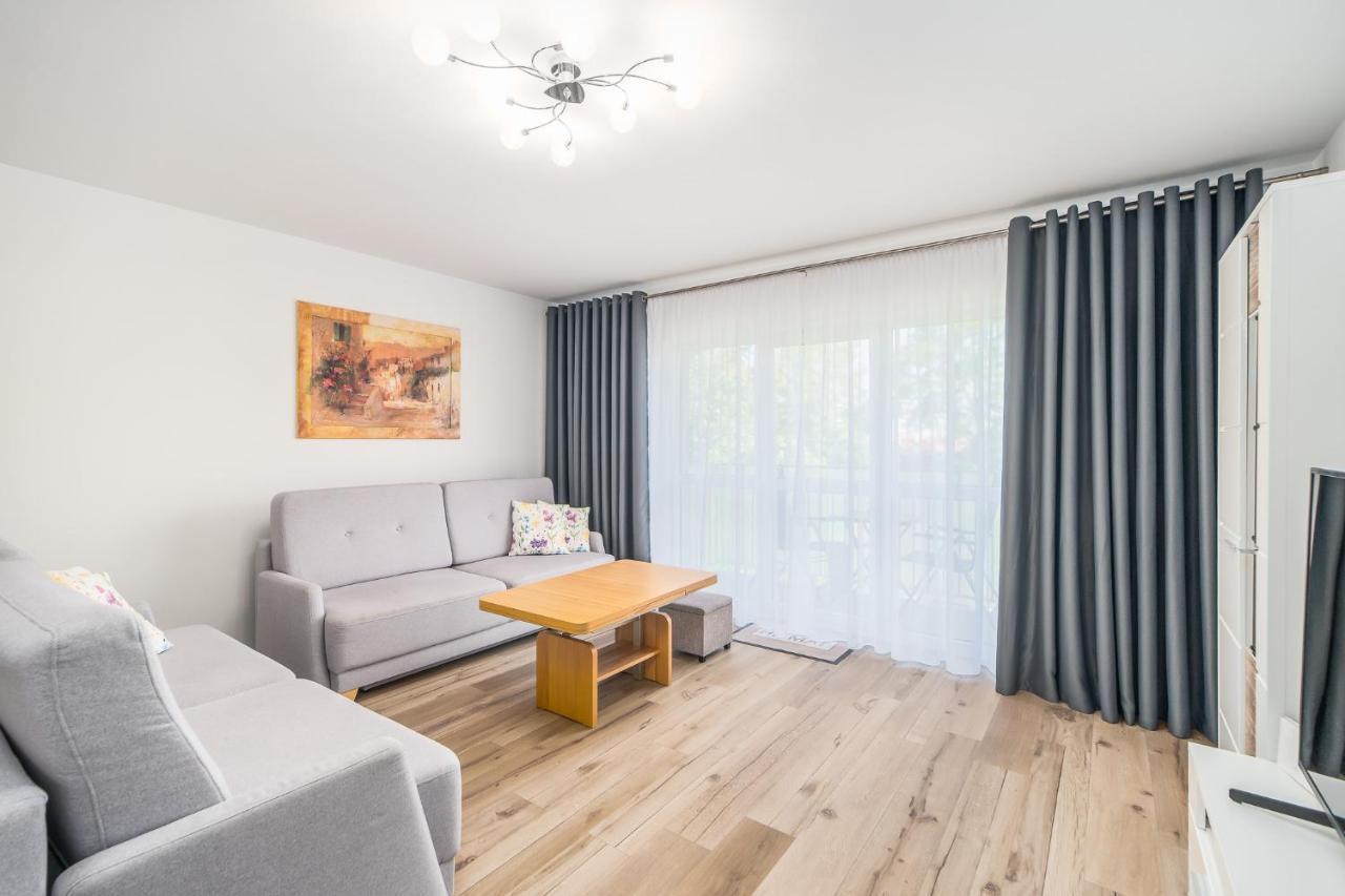 Seaside Breeze Stylish Apartment Balcony & Parking By Noclegi Renters Miedzyzdroje Buitenkant foto